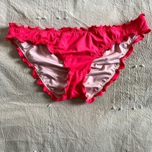 VICTORIA’S SECRET The Cheeky Ruffle Bottoms